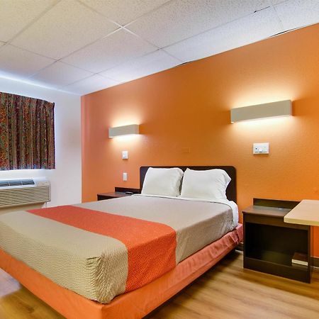 Motel 6-Salina, Ks Экстерьер фото